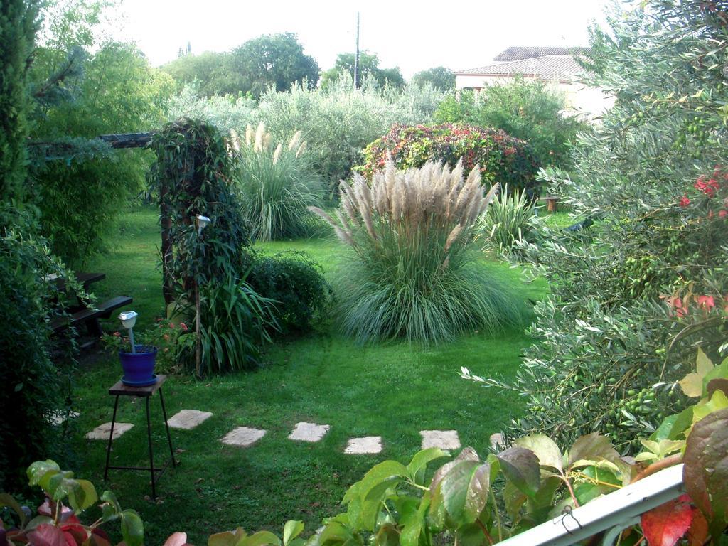Gites Du Mas Gibert A Saussines Entre Nimes Et Montpellier Bagian luar foto