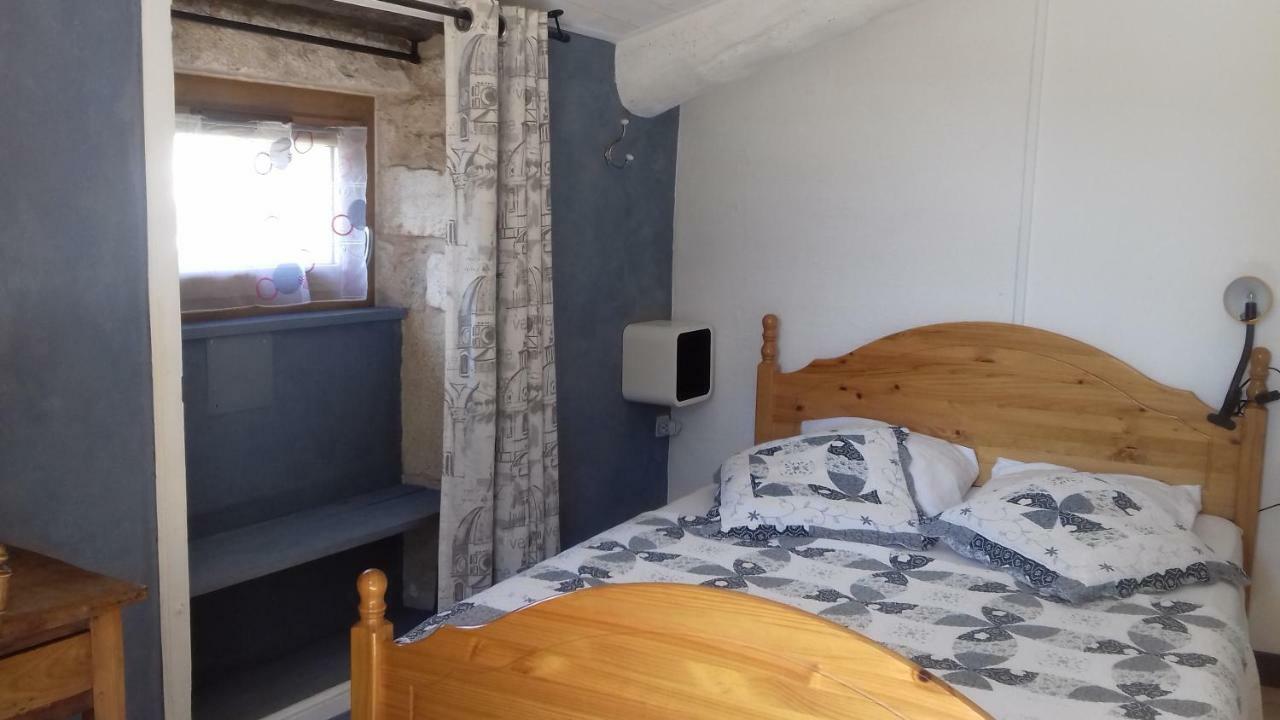 Gites Du Mas Gibert A Saussines Entre Nimes Et Montpellier Bagian luar foto